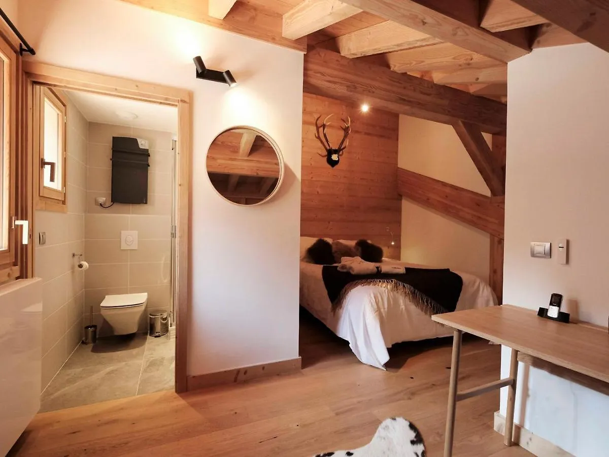 Chalet Lea - Ski-In/Ski-Out - Wifi Gratuit - Jacuzzi - Sauna - Parking Couvert - 6 Personnes - Fr-1-344-803 Saint-Martin-de-Belleville